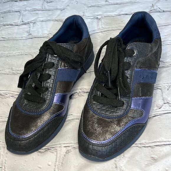 Guess brand black and navy metallic sneaker - Picture 1 of 6